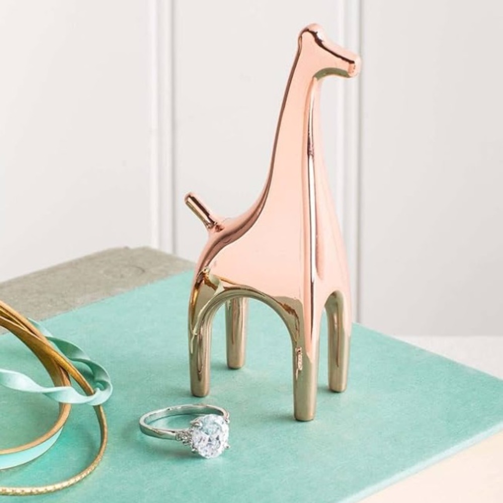 NWOT Umbra Rose Gold Giraffe Jewelry Holder